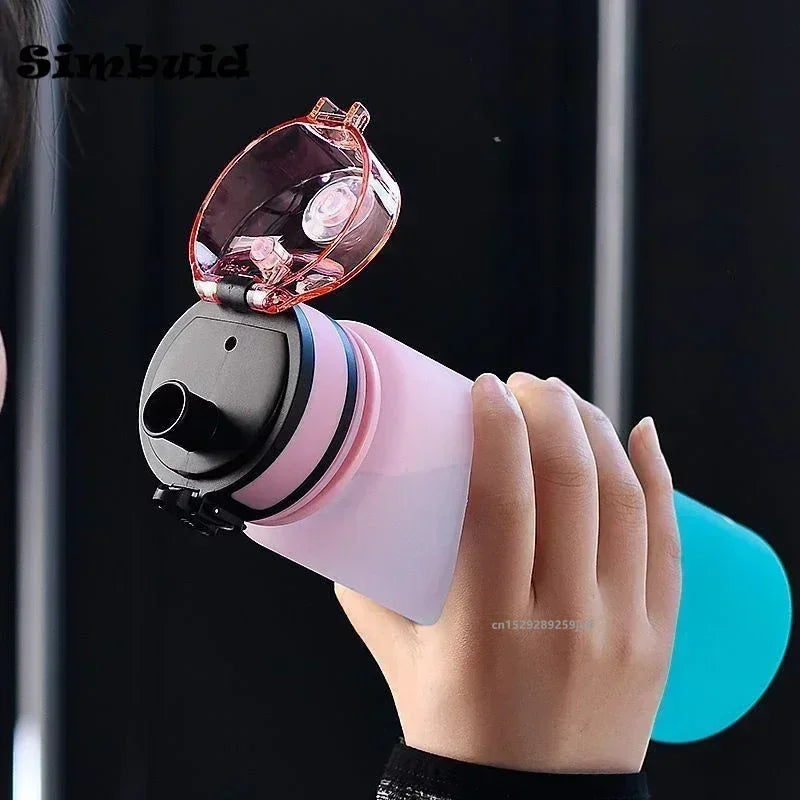 BOTELLA DEPORTIVA TRANSLUCIDA PARA EJERCICIO
Botella deportiva de diseno translucido y minimalista, disponible en tres tamanos: 500ml, 650 ml y 1000ml. Ideal para llevar tu hidratacion a todos lados.
Fabricado en material res